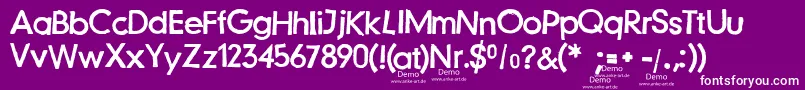 Fonte JustanotherstampfontDemo – fontes brancas em um fundo violeta