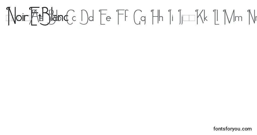 A fonte NoirEtBlanc – alfabeto, números, caracteres especiais