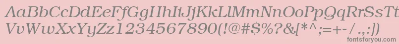 Fonte ItcBookmanCeLightItalic – fontes cinzas em um fundo rosa