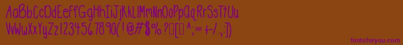 Шрифт Deedeestretch – фиолетовые шрифты на коричневом фоне