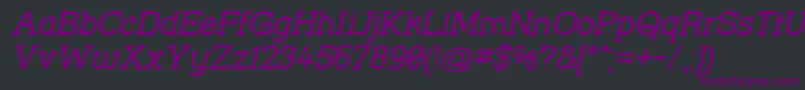 Czcionka StreetCornerSlabOblique – fioletowe czcionki na czarnym tle