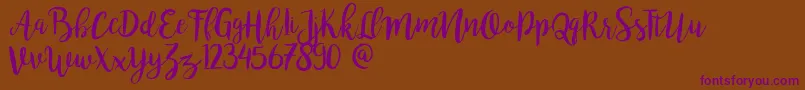 Bromello-Schriftart – Violette Schriften auf braunem Hintergrund