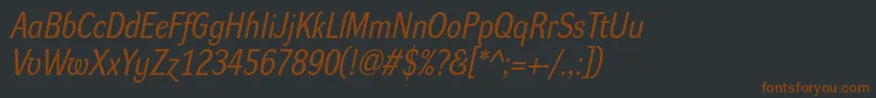 Czcionka DynagroteskrmItalic – brązowe czcionki na czarnym tle