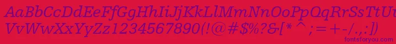 HumanistSlabserif712ItalicBt-Schriftart – Violette Schriften auf rotem Hintergrund