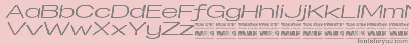 Weitere Informationen zur SpecifypersonalExexpmediumital-Schriftart SpecifypersonalExexpmediumital-Schriftart – Graue Schriften auf rosa Hintergrund