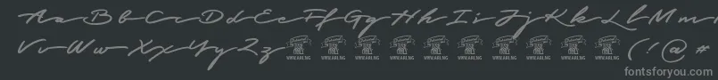 Fonte GracedscriptPersonaluseonly – fontes cinzas em um fundo preto