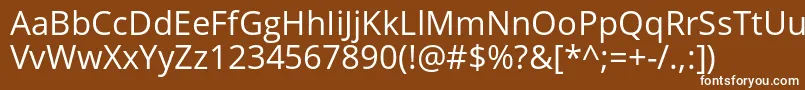 Więcej informacji o czcionce OpensansRegular Czcionka OpensansRegular – białe czcionki na brązowym tle