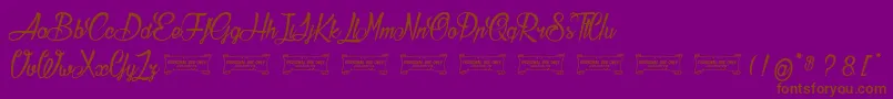 AtelierOmega-Schriftart – Braune Schriften auf violettem Hintergrund