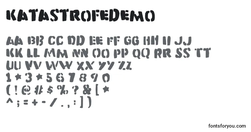 Schriftart Katastrofedemo – Alphabet, Zahlen, spezielle Symbole