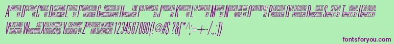 UniAccItalic-fontti – violetit fontit vihreällä taustalla