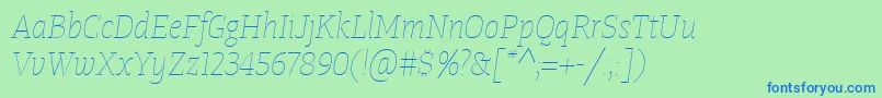 TangerserifnarrowulUltralightitalic-Schriftart – Blaue Schriften auf grünem Hintergrund