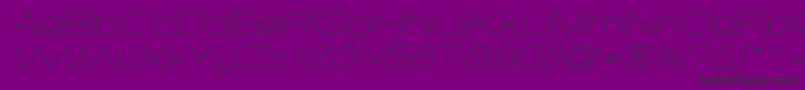 WalkwayUpperObliqueExpand-Schriftart – Schwarze Schriften auf violettem Hintergrund