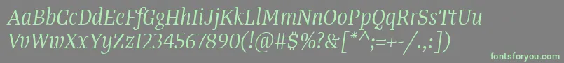 Fonte TangerserifnarrowBookitalic – fontes verdes em um fundo cinza