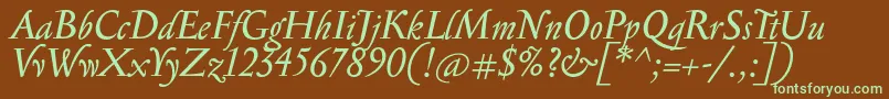 フォントSerapionItalic – 緑色の文字が茶色の背景にあります。