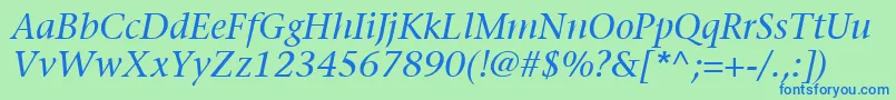 ItcStoneSerifLtItalic-Schriftart – Blaue Schriften auf grünem Hintergrund