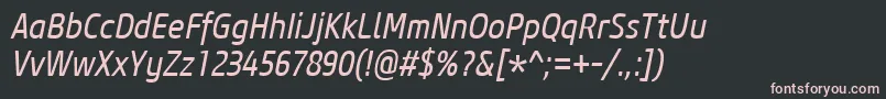 フォントCoreSansM47CnRegularItalic – 黒い背景にピンクのフォント