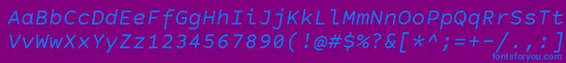 フォントCourierPrimeCodeItalic – 紫色の背景に青い文字