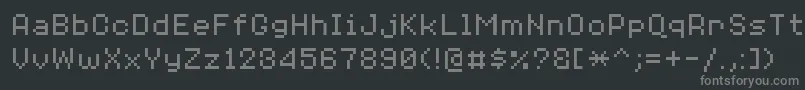 8bitoperatorplus8Regular-fontti – harmaat kirjasimet mustalla taustalla