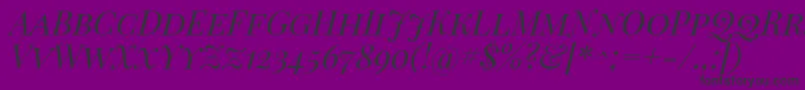 PlayfairDisplayScItalic-Schriftart – Schwarze Schriften auf violettem Hintergrund