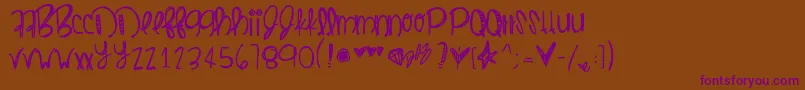 Więcej informacji o czcionce Dirtypop Czcionka Dirtypop – fioletowe czcionki na brązowym tle