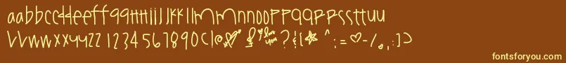 Youamazeme-fontti – keltaiset fontit ruskealla taustalla