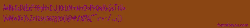 Czcionka Crosspatchers Delight Normal – fioletowe czcionki na brązowym tle