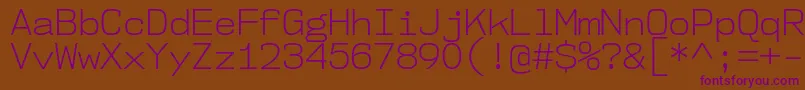 Nk57MonospaceNoLt-Schriftart – Violette Schriften auf braunem Hintergrund