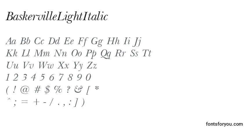 Schriftart BaskervilleLightItalic – Alphabet, Zahlen, spezielle Symbole