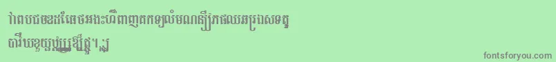 フォントTaprumRegular – 緑の背景に灰色の文字