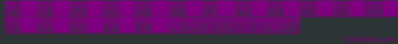 Venetianblind-Schriftart – Violette Schriften auf schwarzem Hintergrund