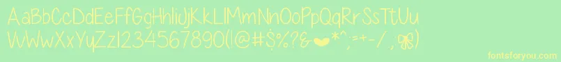 DiamondGirlSkinny Font – Yellow Fonts on Green Background