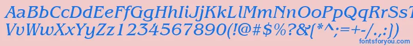 ItcBenguiatBookItalic-Schriftart – Blaue Schriften auf rosa Hintergrund