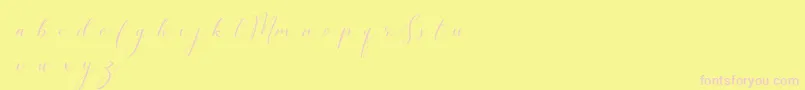 SimpleMonologueDemo-fontti – vaaleanpunaiset fontit keltaisella taustalla