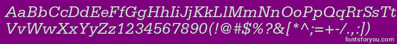 SerifastdItalic-fontti – vihreät fontit violetilla taustalla