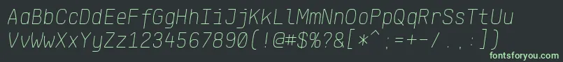 フォントKlartextMonoThinItalic – 黒い背景に緑の文字