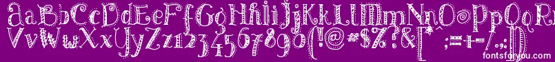 Pattd-fontti – valkoiset fontit violetilla taustalla