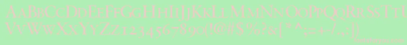 GaramondretrospectiveosscapssskRegular-fontti – vaaleanpunaiset fontit vihreällä taustalla