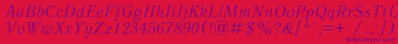 QuantantiquacttItalic-Schriftart – Violette Schriften auf rotem Hintergrund