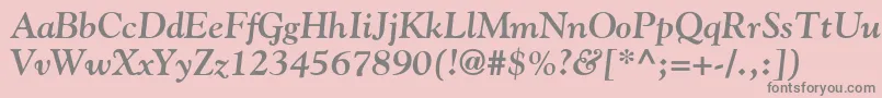 GoudyBoldItalic-fontti – harmaat kirjasimet vaaleanpunaisella taustalla