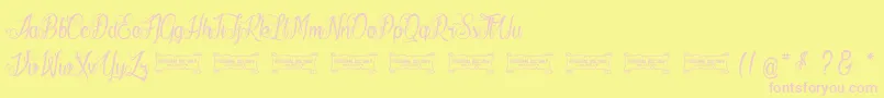 LaCitРІDesMilleReines-fontti – vaaleanpunaiset fontit keltaisella taustalla