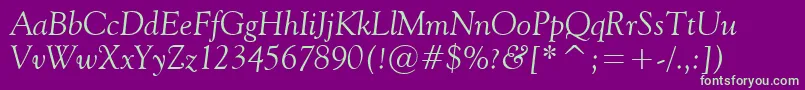Vaniel2Italic-fontti – vihreät fontit violetilla taustalla