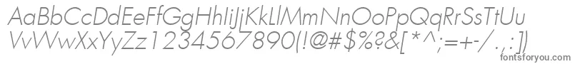 KudosLightSsiLightItalic-fontti – harmaat kirjasimet valkoisella taustalla