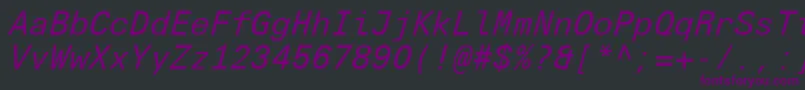 Fonte UniversNextTypewriterProItalic – fontes roxas em um fundo preto