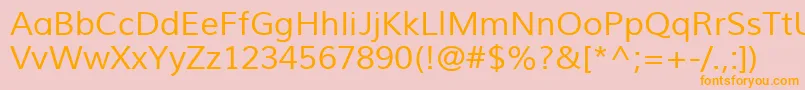 MuliRegular-fontti – oranssit fontit vaaleanpunaisella taustalla