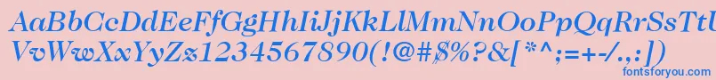 Fonte ItcCaslon224LtMediumItalic – fontes azuis em um fundo rosa