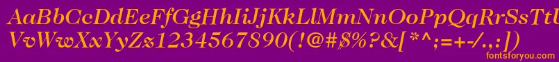 ItcCaslon224LtMediumItalic-Schriftart – Orangefarbene Schriften auf violettem Hintergrund