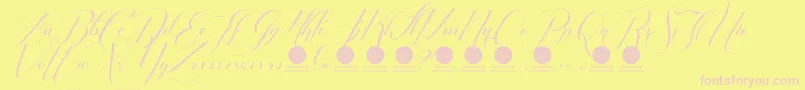 PersonaluseShippedgoods1-fontti – vaaleanpunaiset fontit keltaisella taustalla