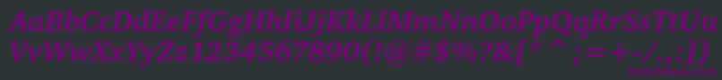 Czcionka CharteritcBoldItalic – fioletowe czcionki na czarnym tle