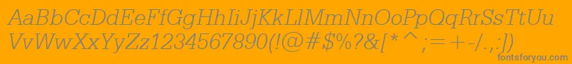 SerifaLightItalicBt-Schriftart – Graue Schriften auf orangefarbenem Hintergrund