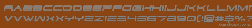 Dodger3semital-fontti – harmaat kirjasimet ruskealla taustalla